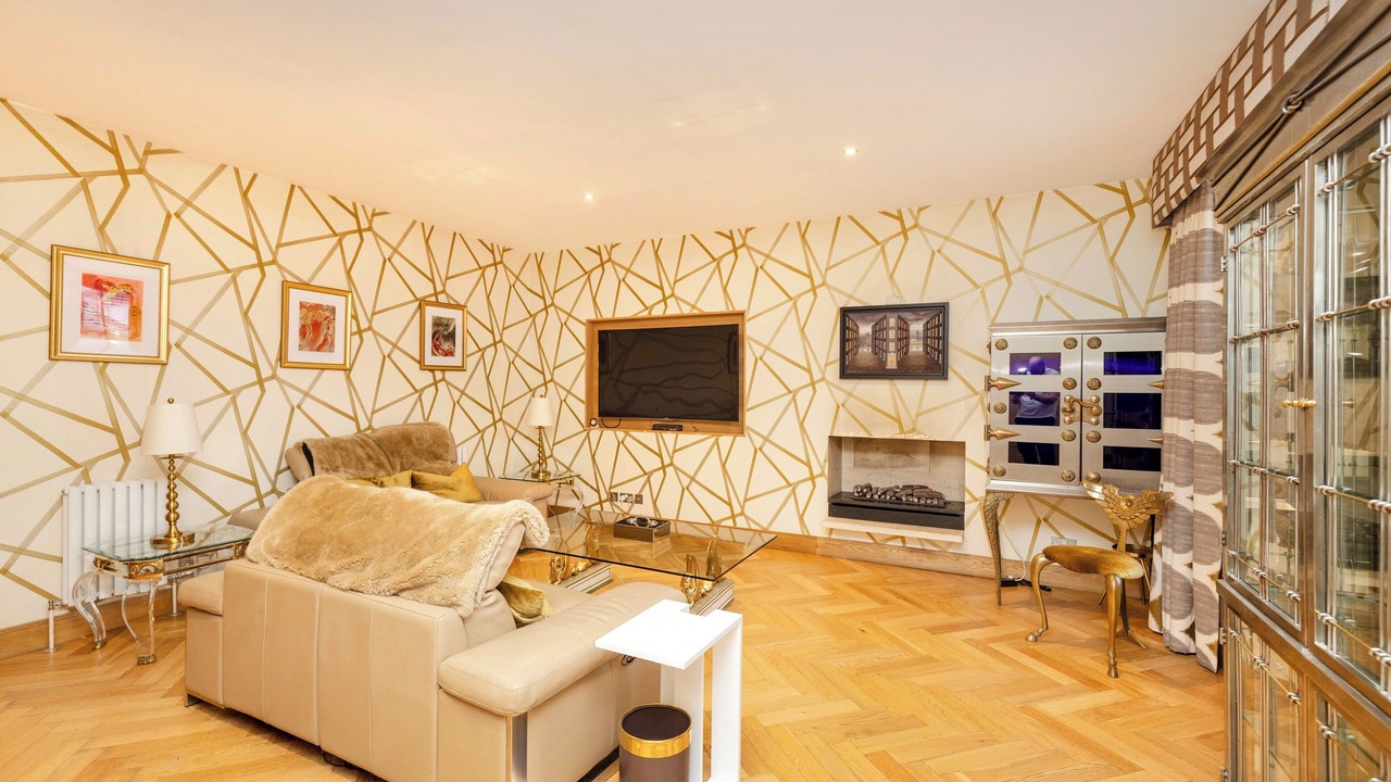 Photo of Livingroom in New Town