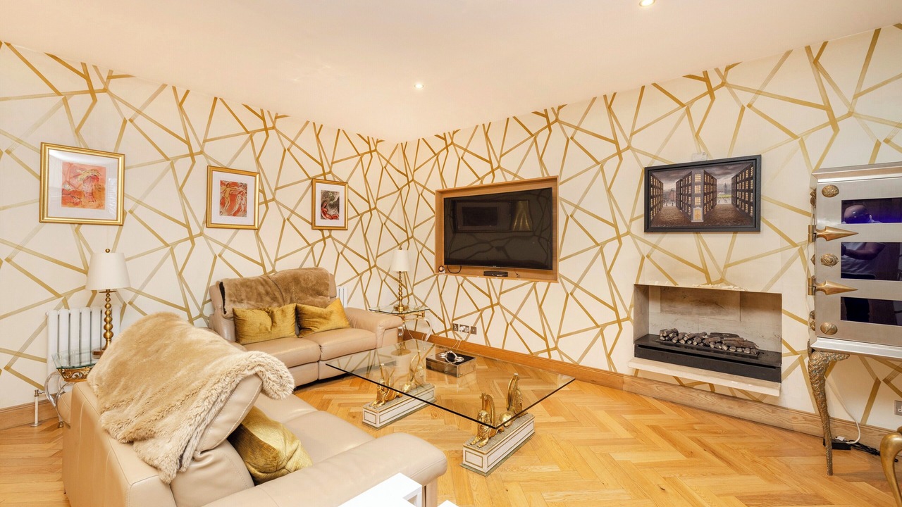 Photo of Livingroom in New Town