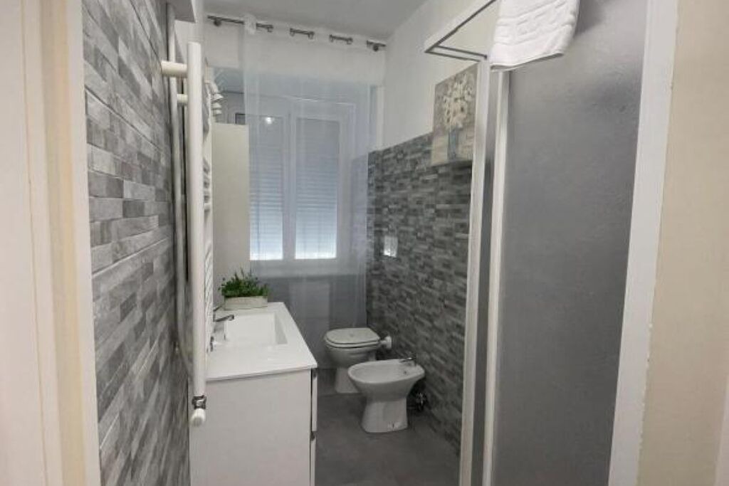 Photo of Bathroom in Marsala