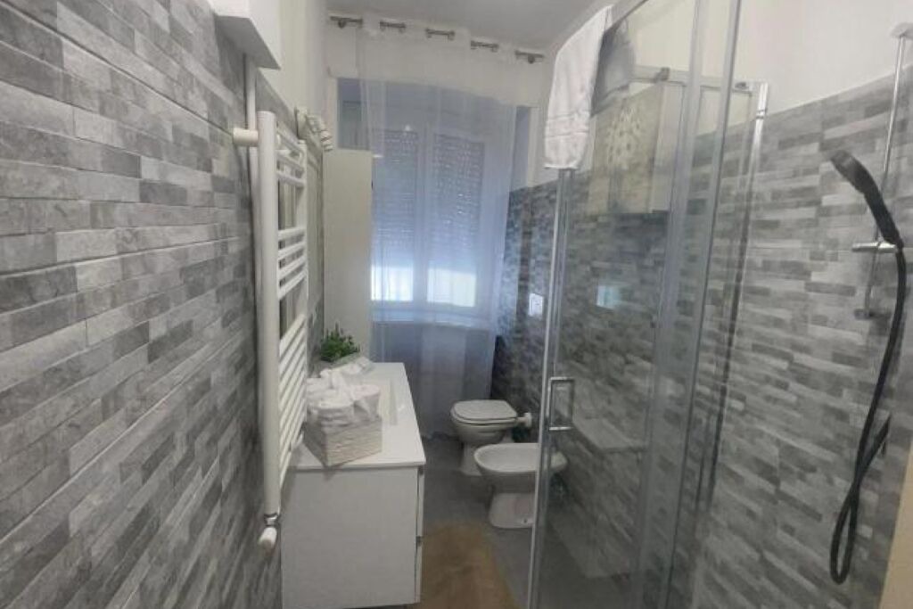 Photo of Bathroom in Marsala