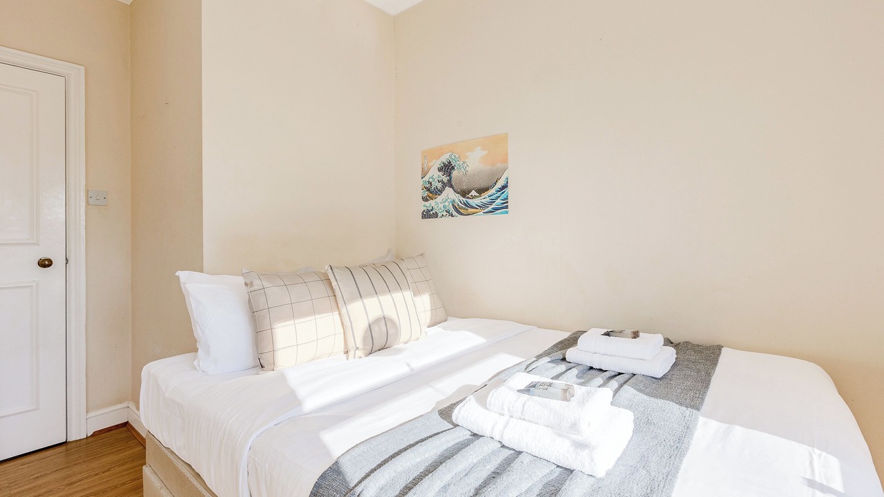 Photo of Bedroom in Primrose Hill