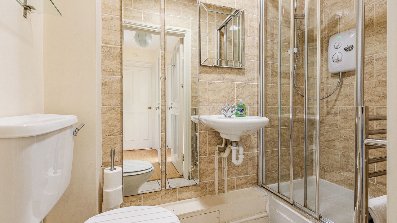 Photo of Bathroom in Primrose Hill