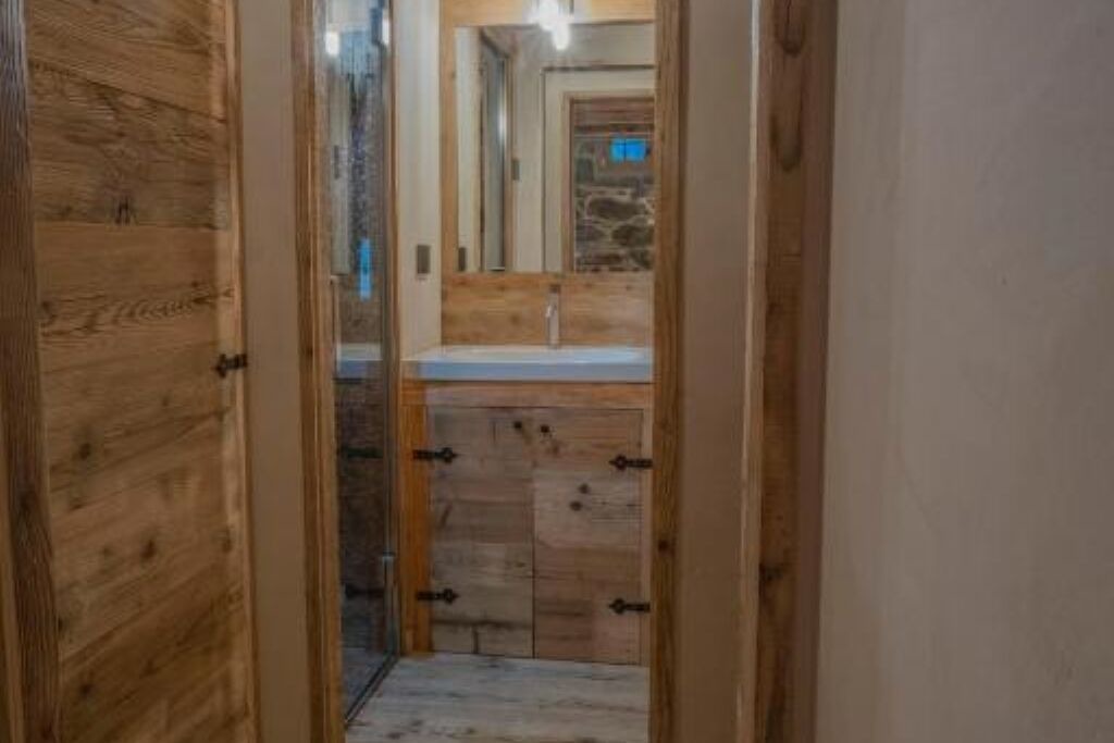 Photo of Bathroom in Lignod