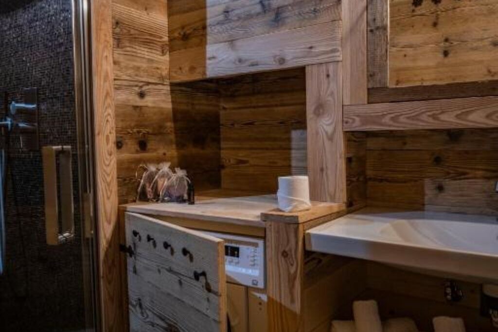 Photo of Bathroom in Lignod