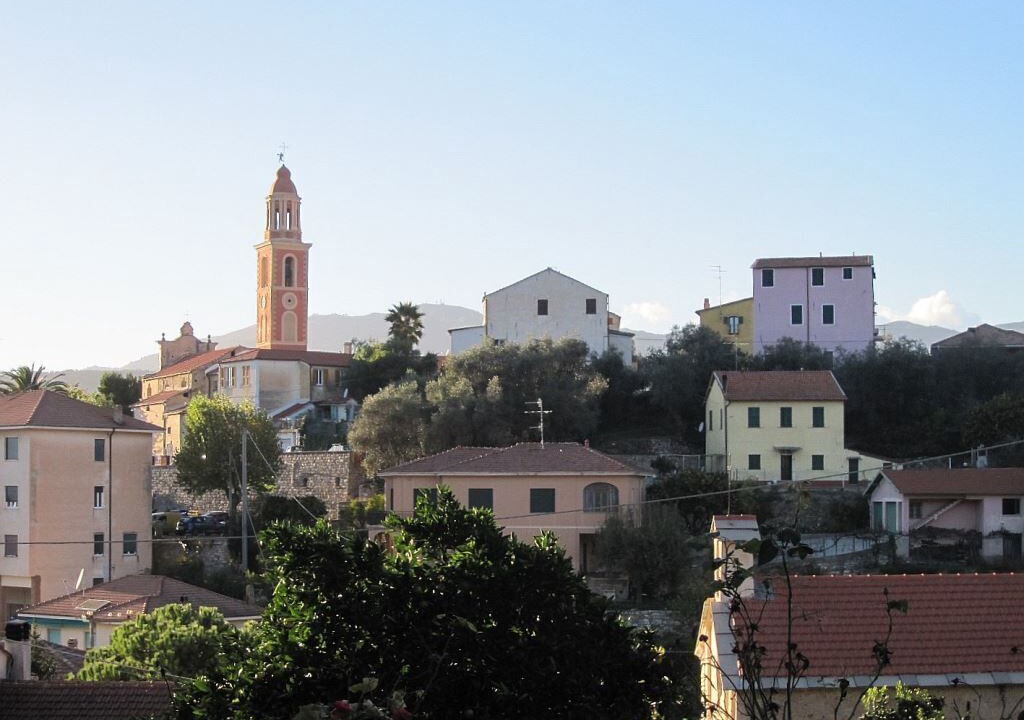 Photo of Others in Artallo