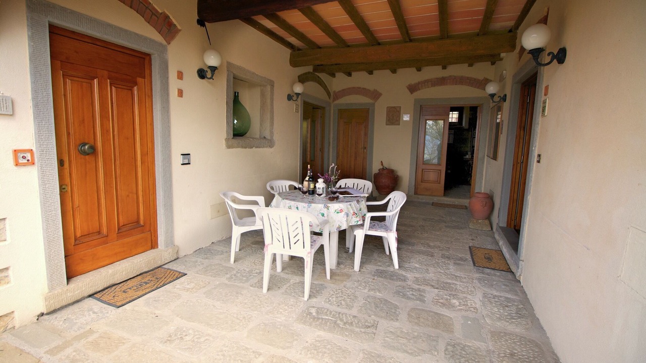 Photo of Patio Balcony in Poppi