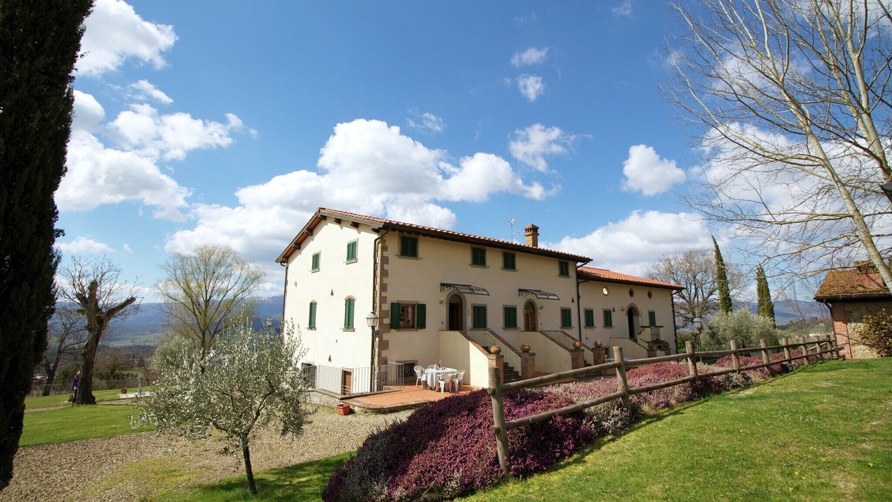 Photo of Outdoor in Poppi