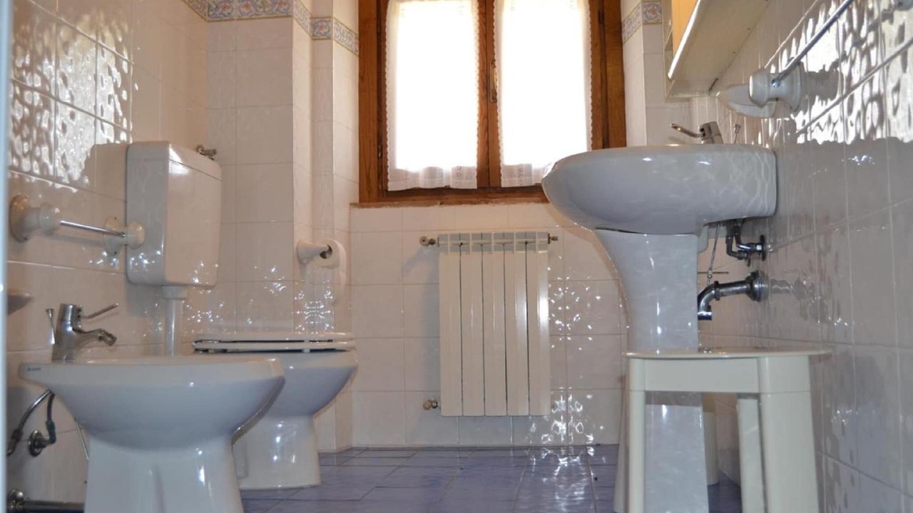 Photo of Bathroom in Poppi