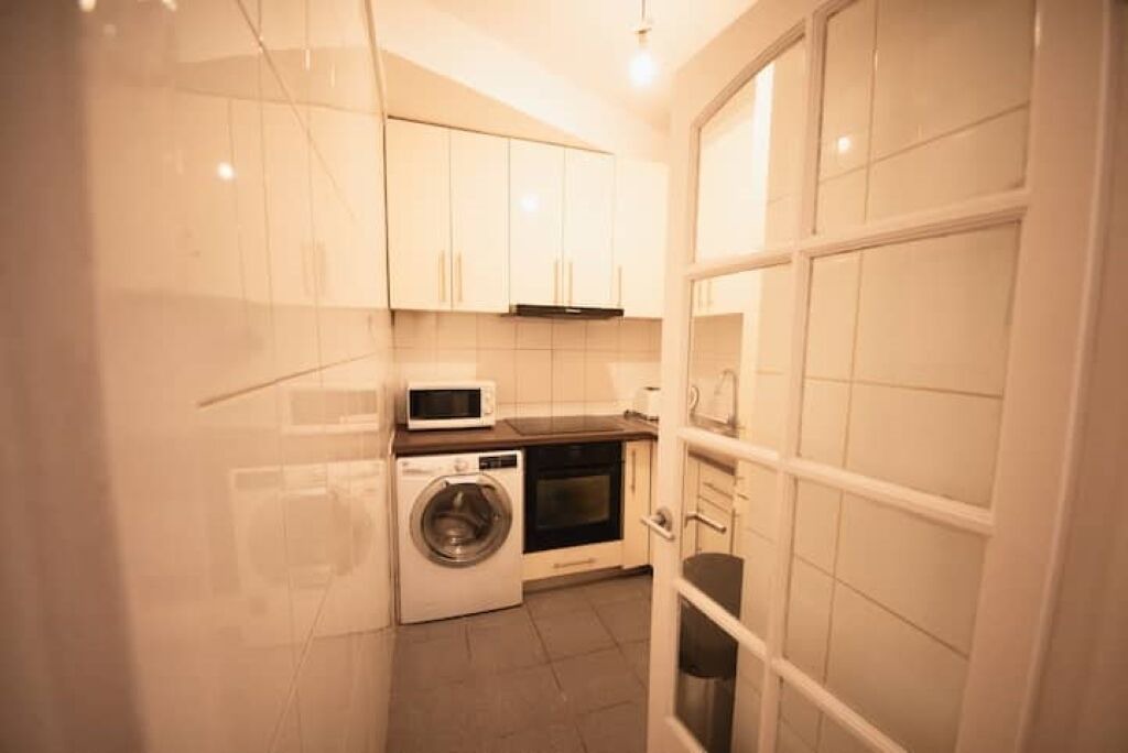 Photo of Kitchen in Brompton & Hans Town