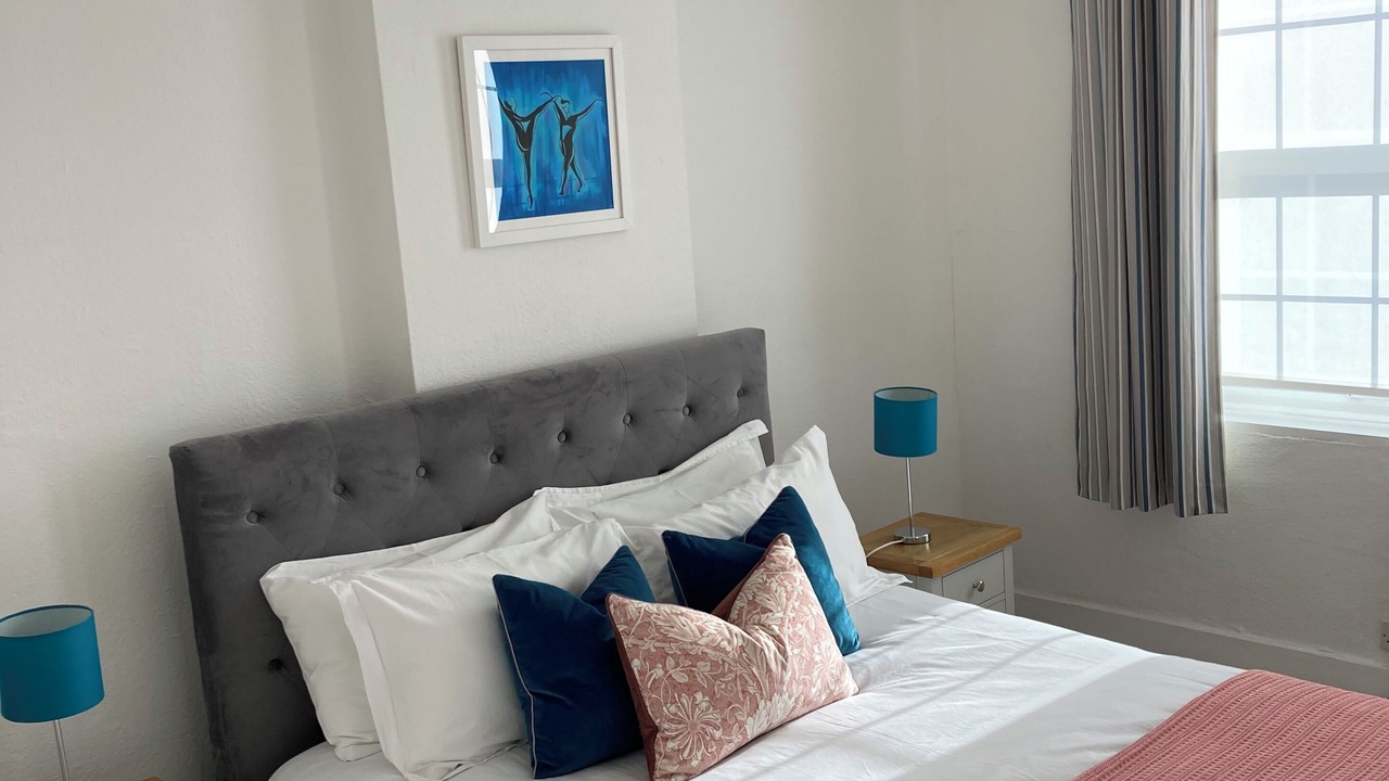 Photo of Bedroom in Colnbrook