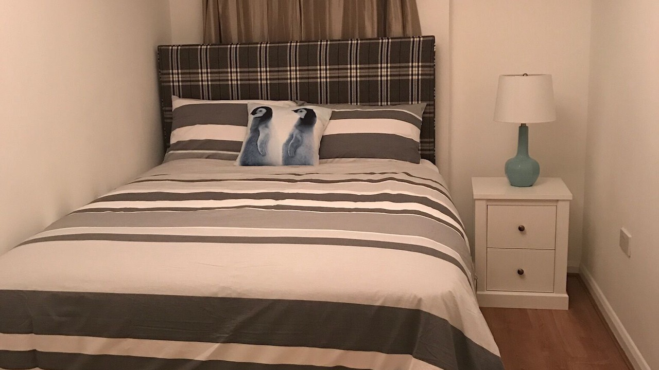 Photo of Bedroom in Tower Hill