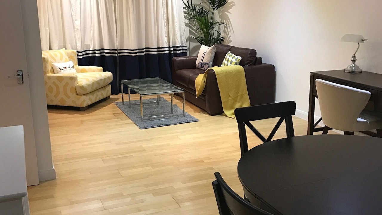 Photo of Livingroom in Tower Hill