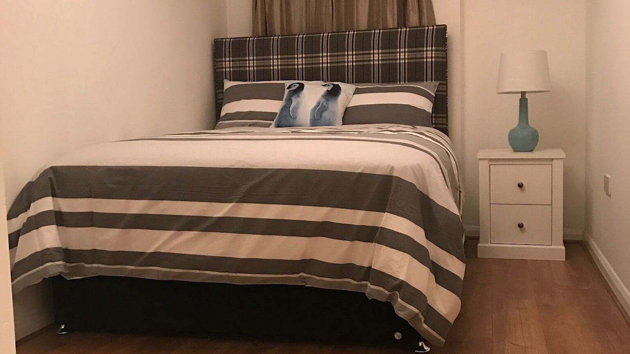 Photo of Bedroom in Tower Hill