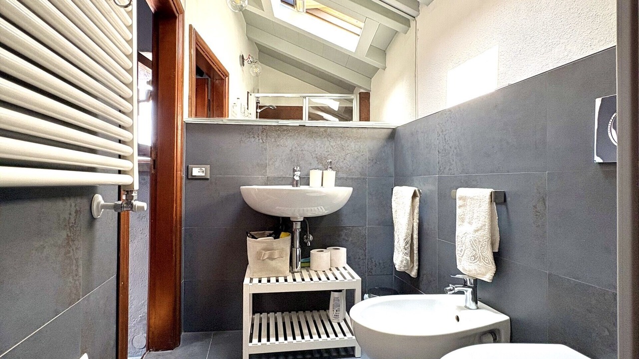 Photo of Bathroom in Pontremoli