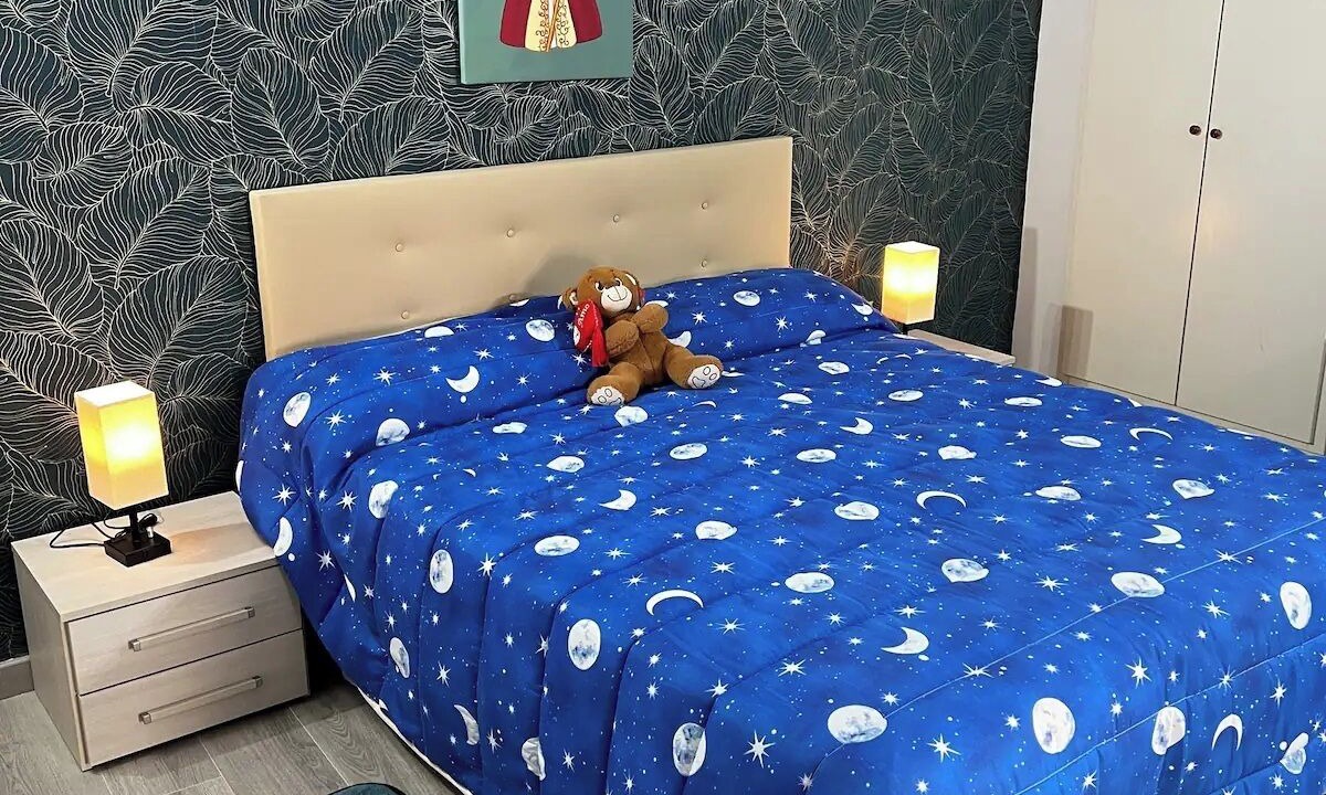 Photo of Bedroom in Naples City Centre