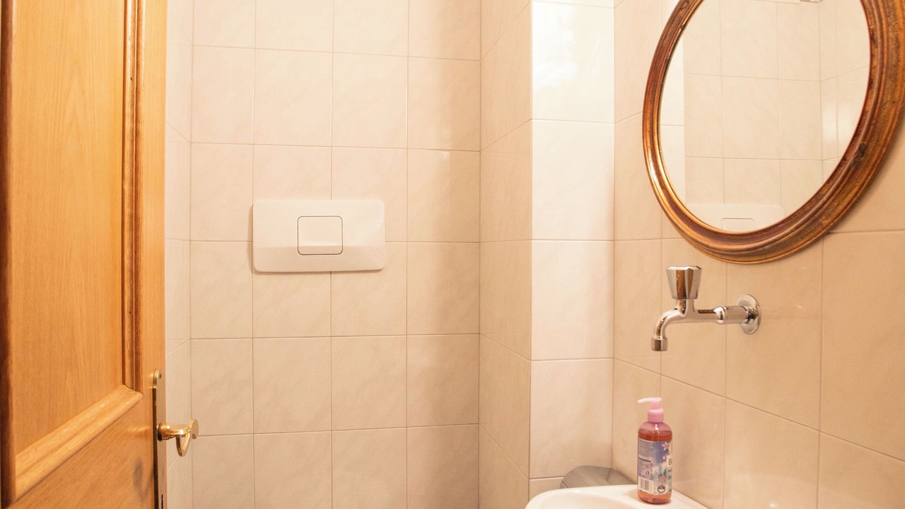 Photo of Bathroom in Laas