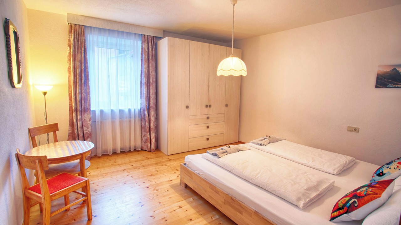 Photo of Bedroom in Laas
