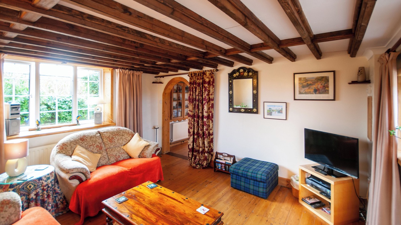 Photo of Livingroom in Merstone