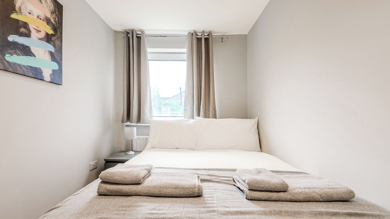 Photo of Bedroom in Battersea