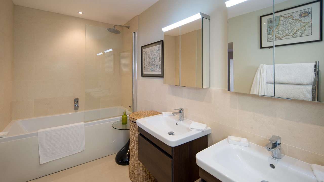 Photo of Bathroom in Seaview