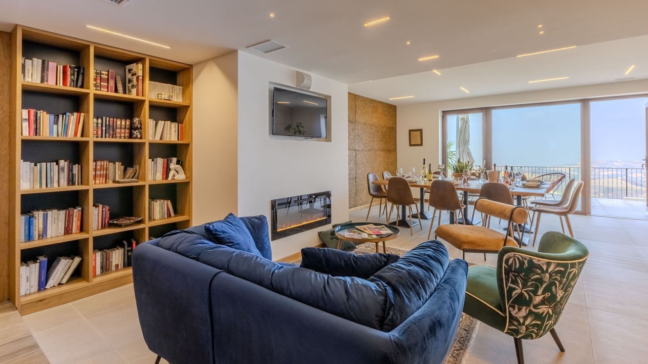 Photo of Livingroom in Atri
