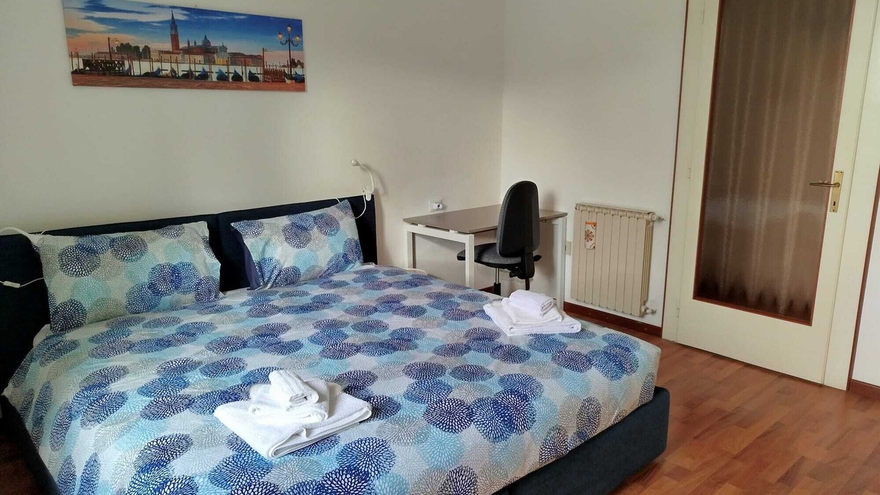 Photo of Bedroom in Trieste City Centre