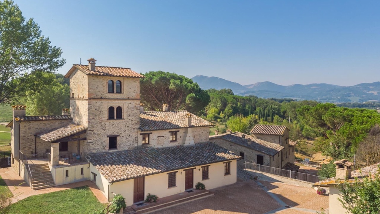 Photo of Outdoor in Montone