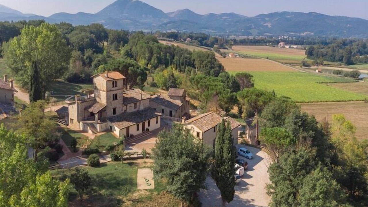 Photo of Outdoor in Montone