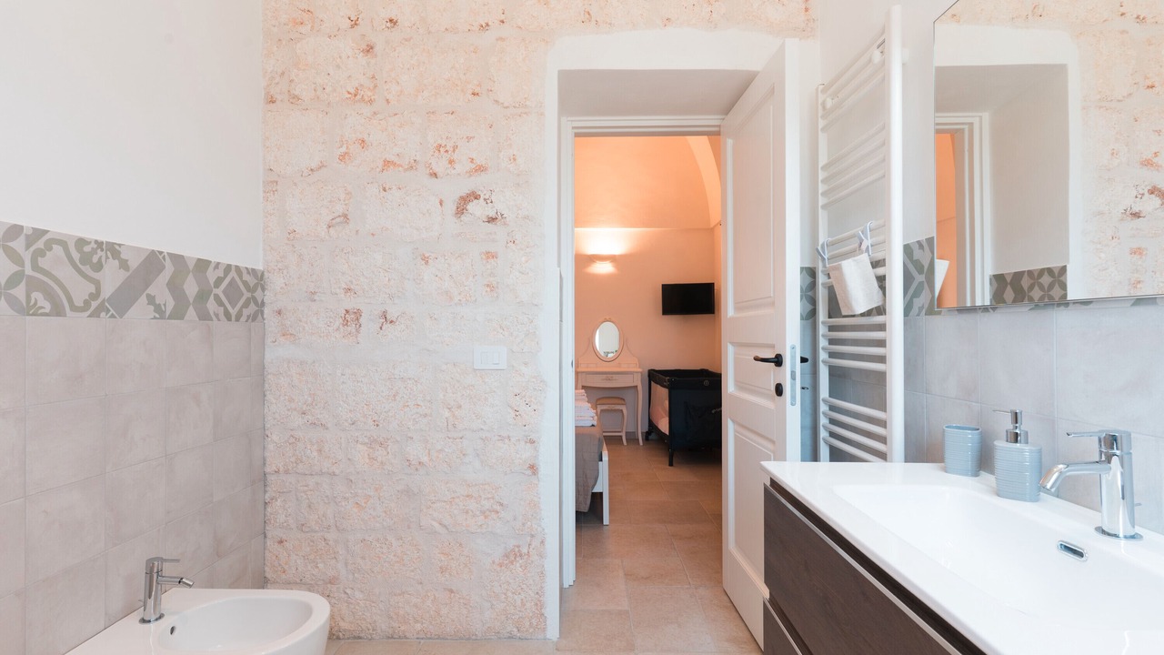 Photo of Bathroom in Fumarola