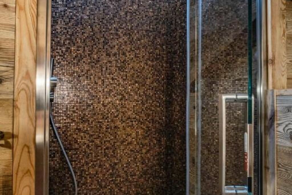 Photo of Bathroom in Frachey