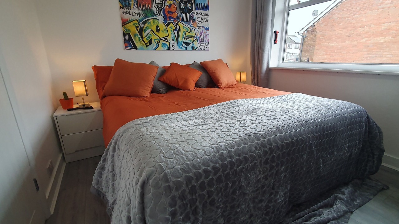 Photo of Bedroom in Brierley Hill