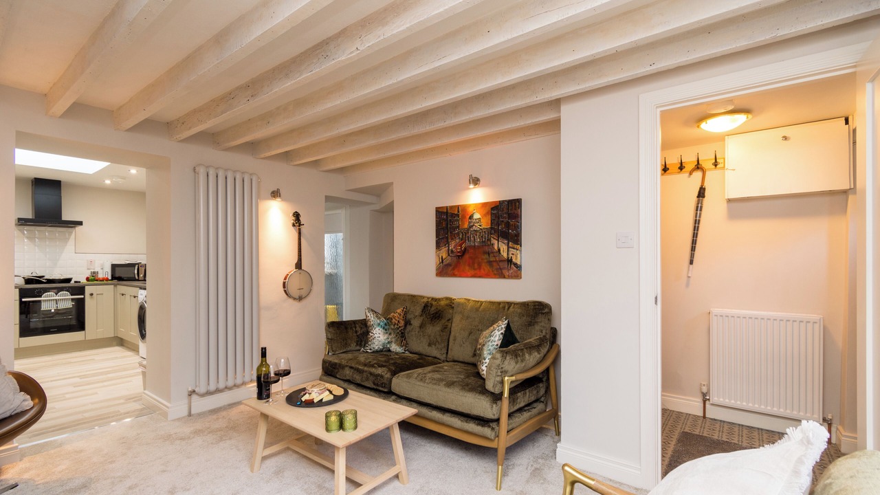 Photo of Livingroom in Hillsborough