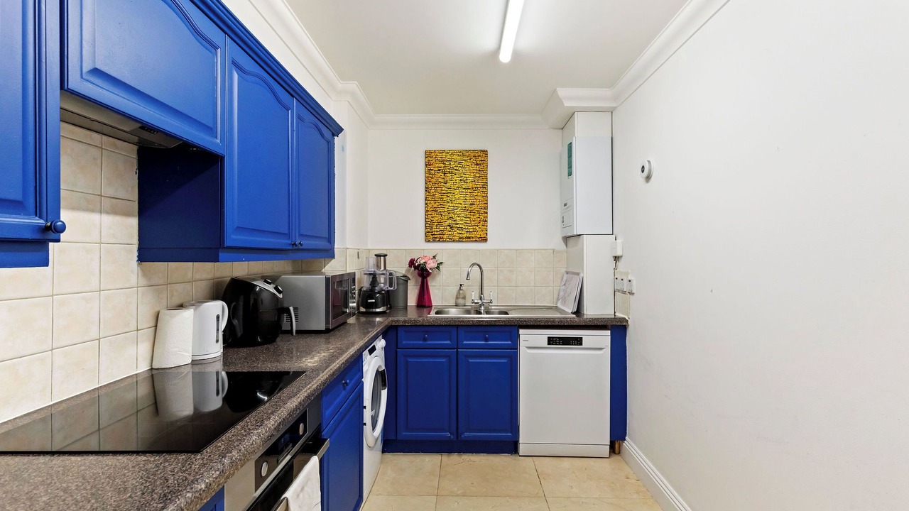 Photo of Kitchen in Mapesbury