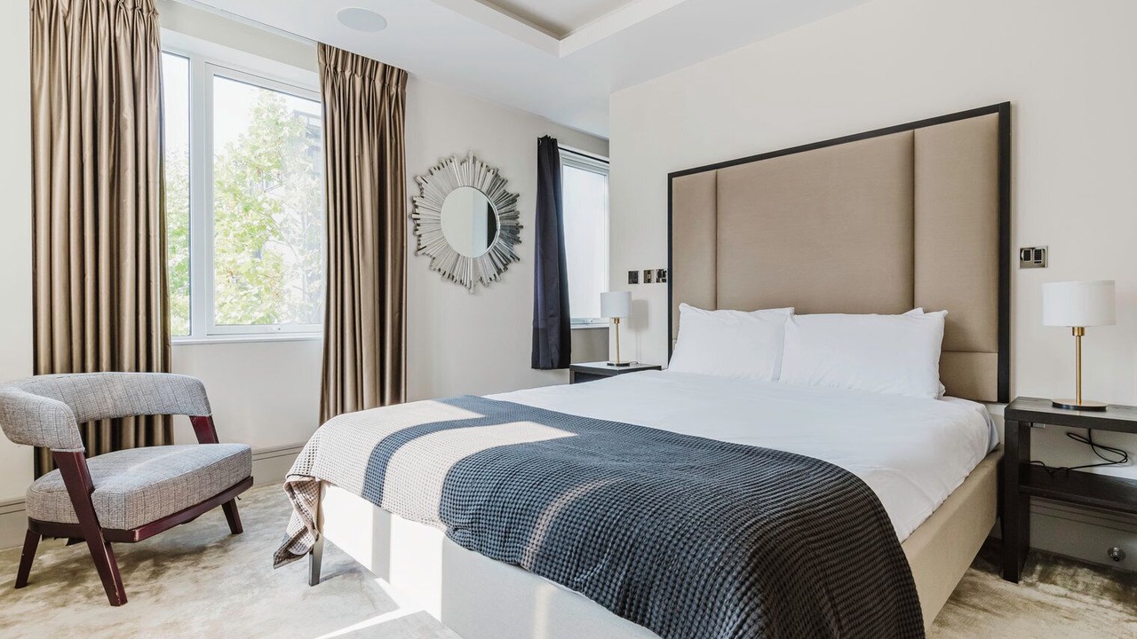 Photo of Bedroom in Primrose Hill