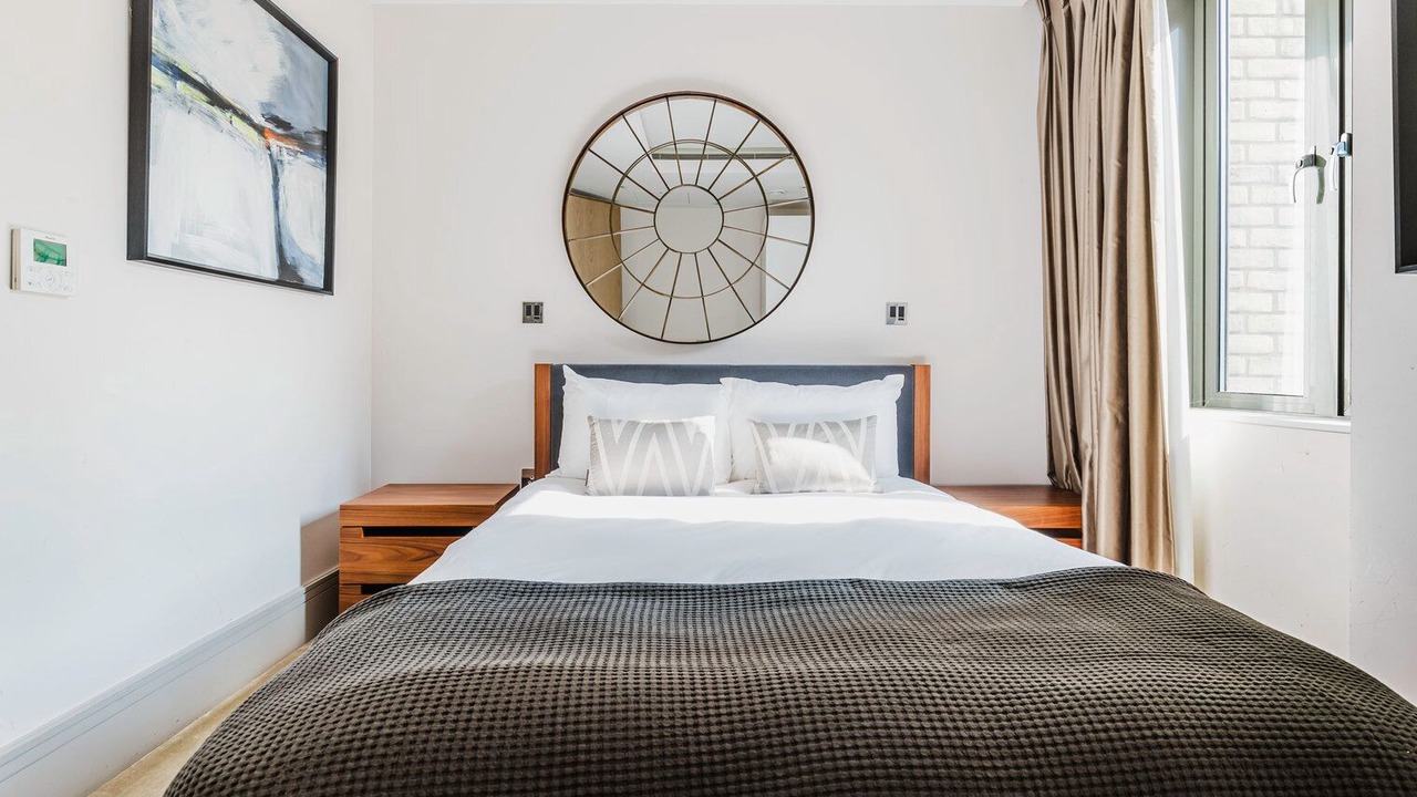 Photo of Bedroom in Primrose Hill