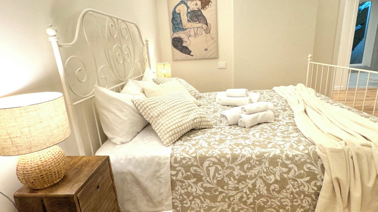 Photo of Bedroom in Padenghe sul Garda