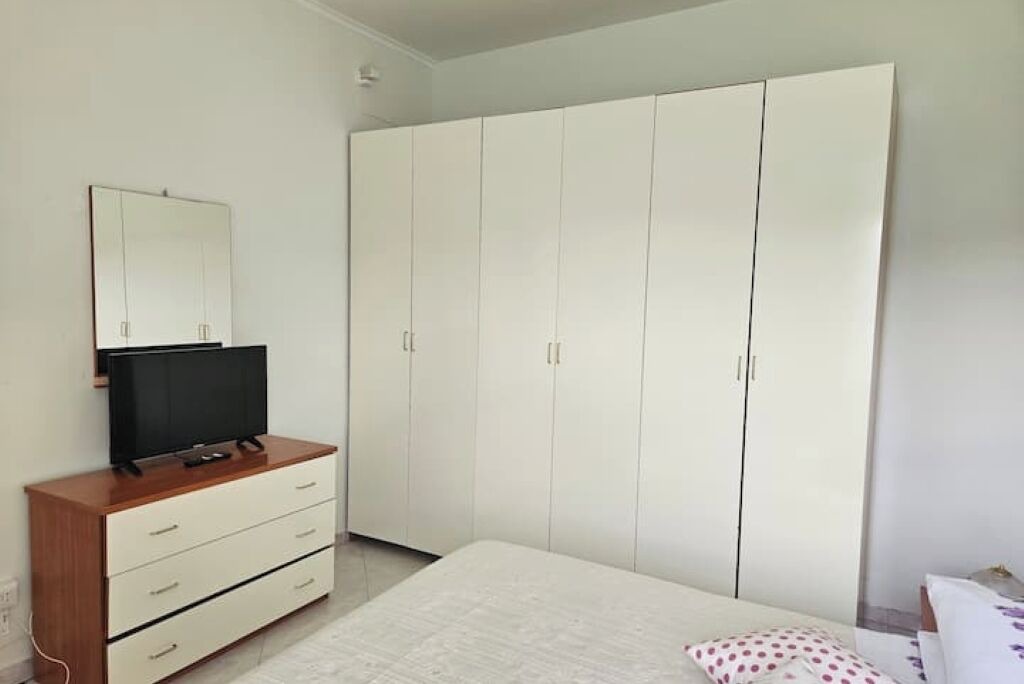 Photo of Bedroom in Nemi