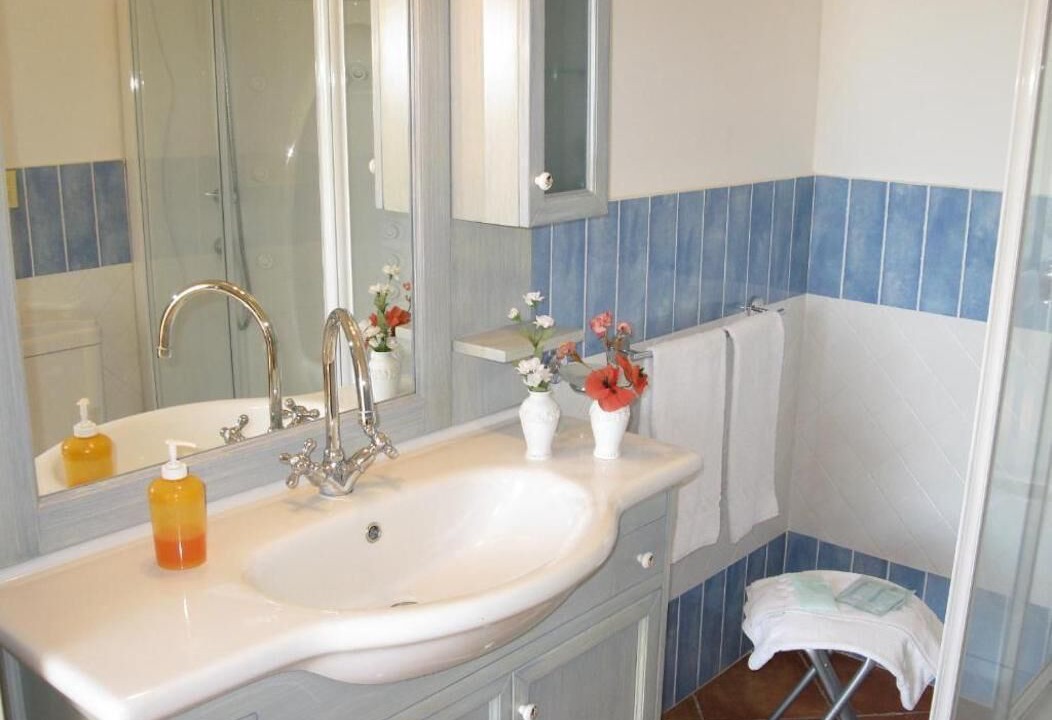 Photo of Bathroom in Carruba