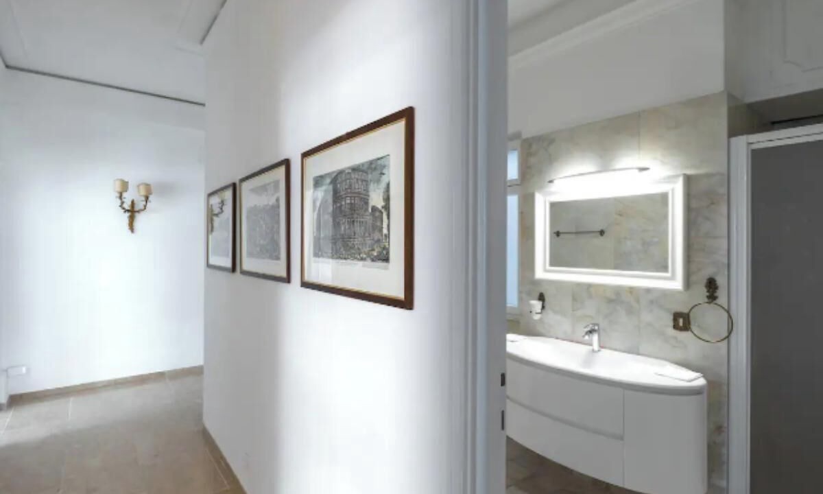 Photo of Bathroom in Trionfale