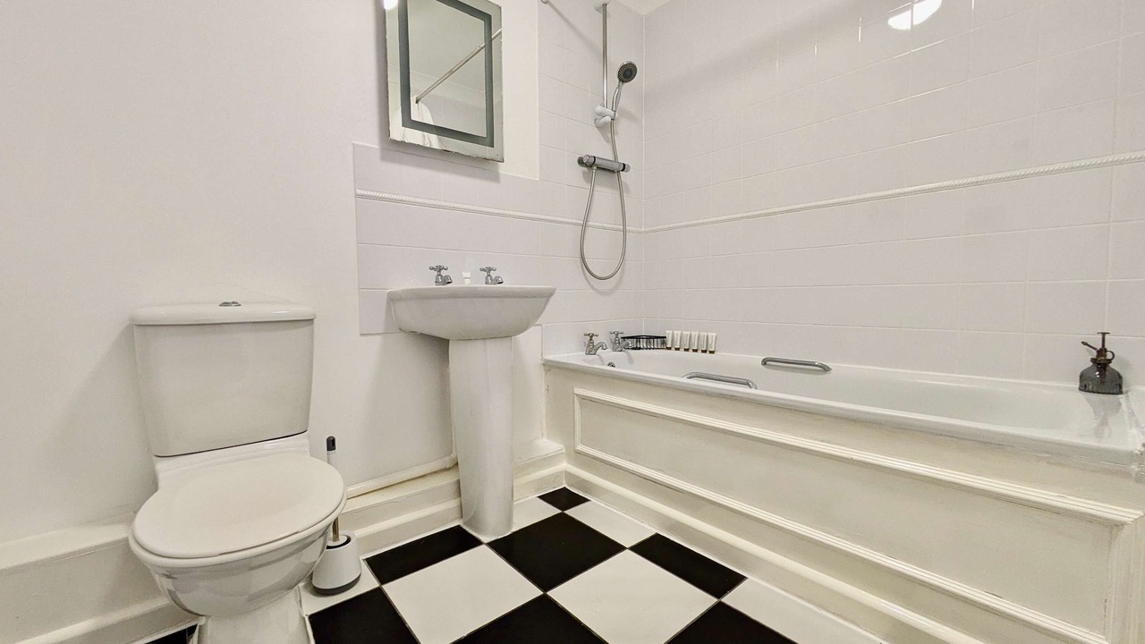 Photo of Bathroom in Bromley Common and Keston