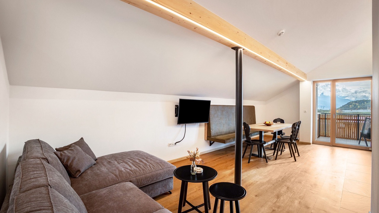 Photo of Livingroom in Naz
