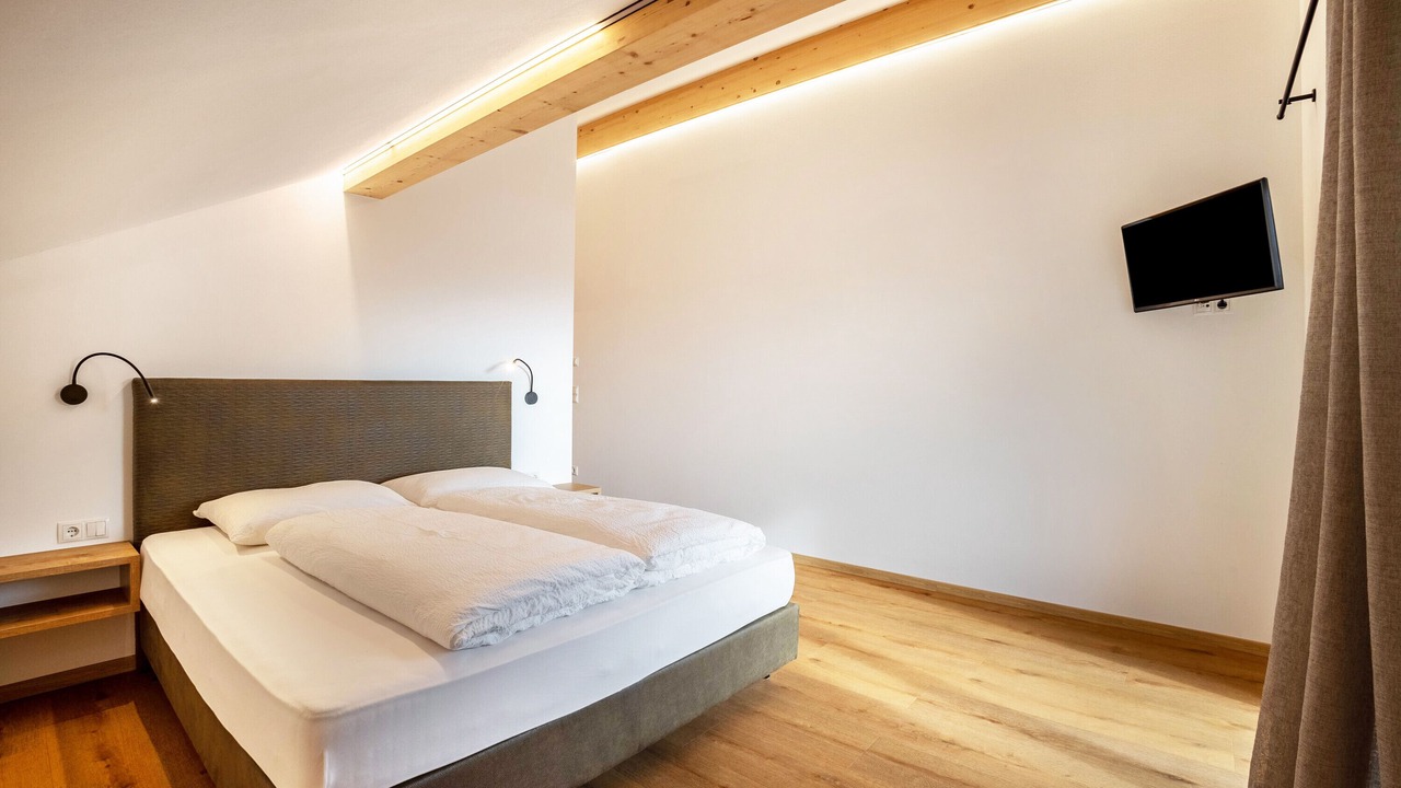 Photo of Bedroom in Naz