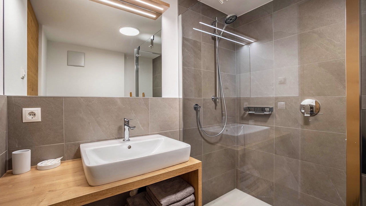 Photo of Bathroom in Naz