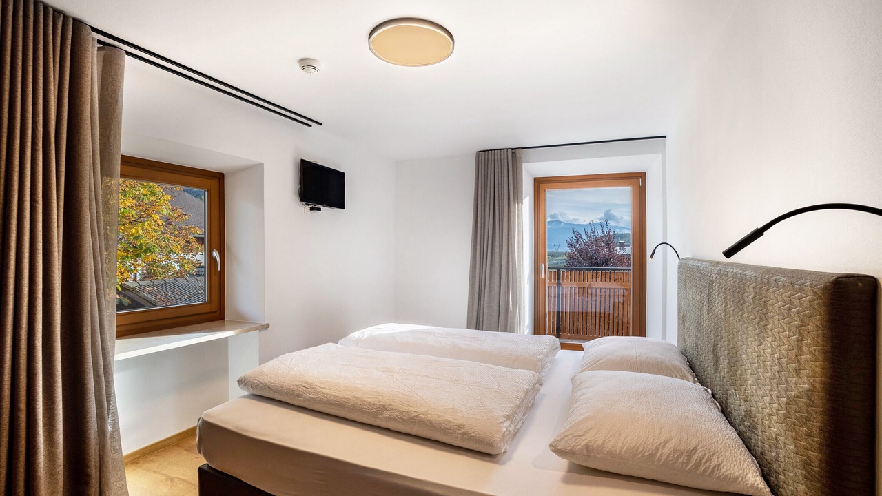 Photo of Bedroom in Naz