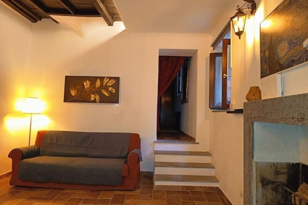 Photo of Livingroom in Nepi