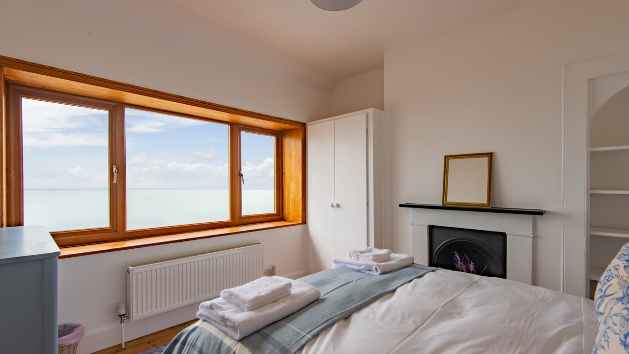 Photo of Bedroom in Sandgate
