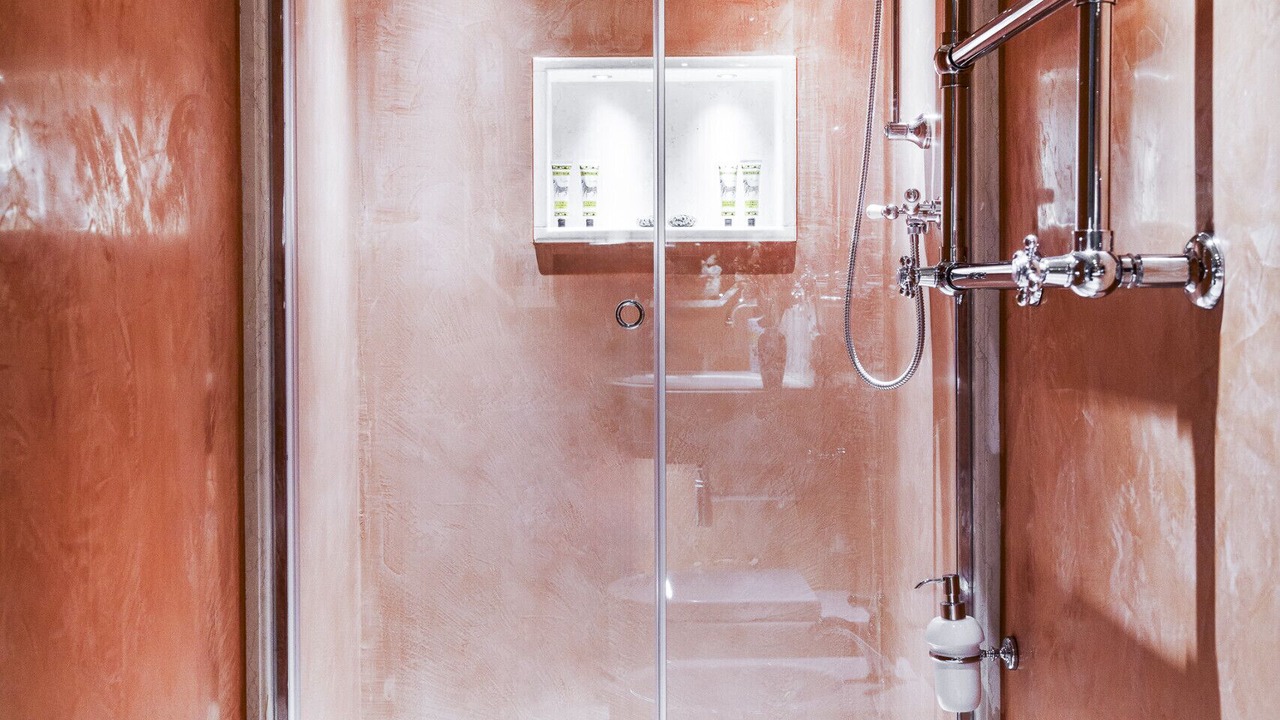Photo of Bathroom in Dorsoduro