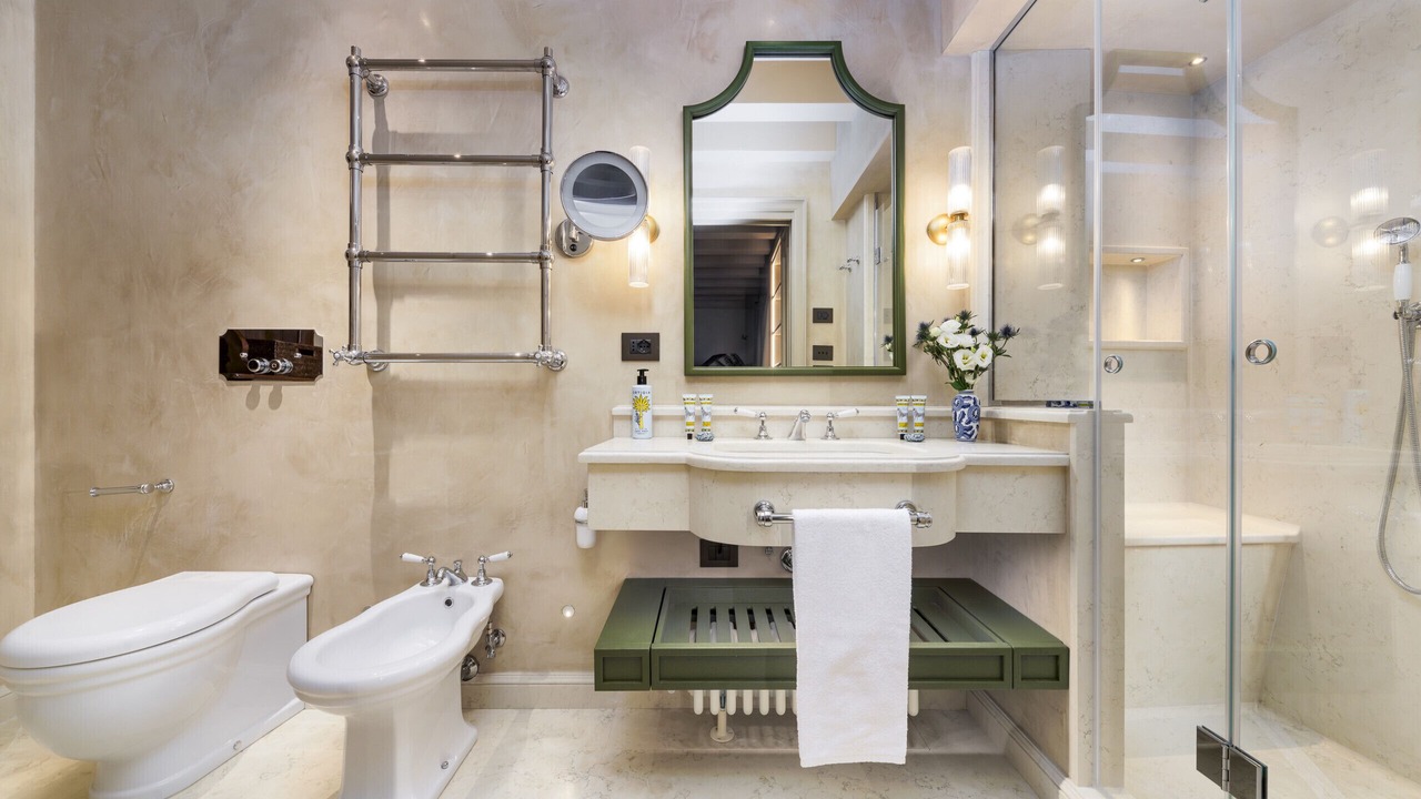 Photo of Bathroom in Dorsoduro