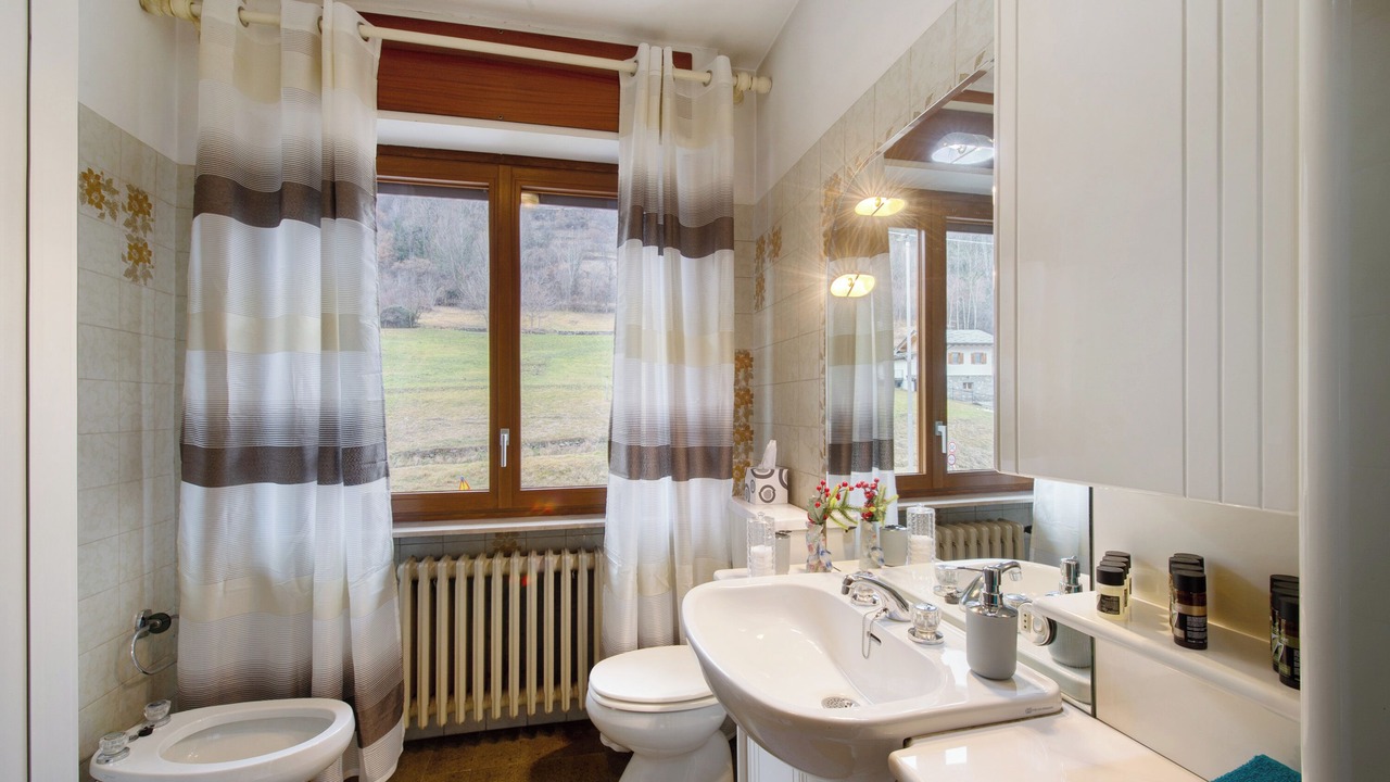 Photo of Bathroom in Aosta