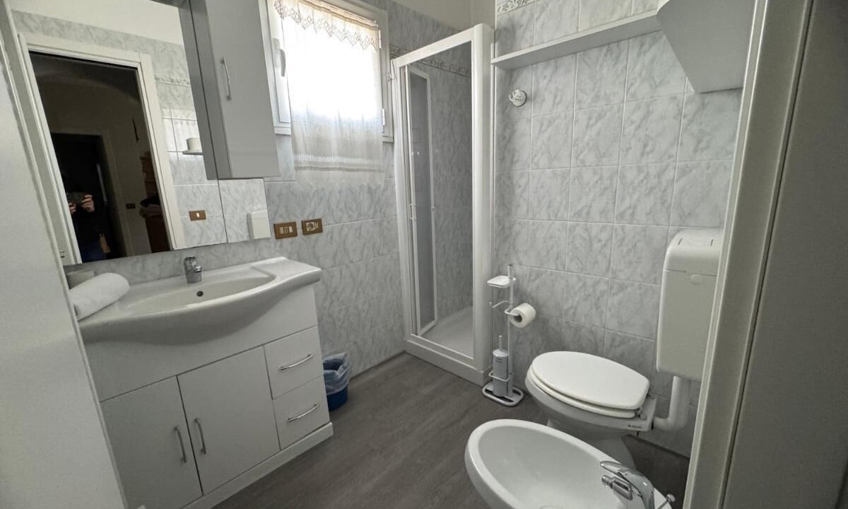 Photo of Bathroom in Someraro